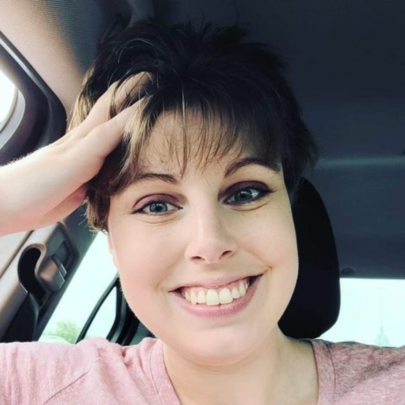 Meet the Posher Other - Meet your Posher, Allisha